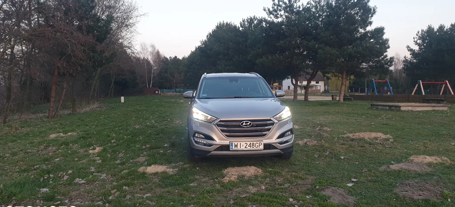 Hyundai Tucson cena 62000 przebieg: 251000, rok produkcji 2017 z Barczewo małe 326